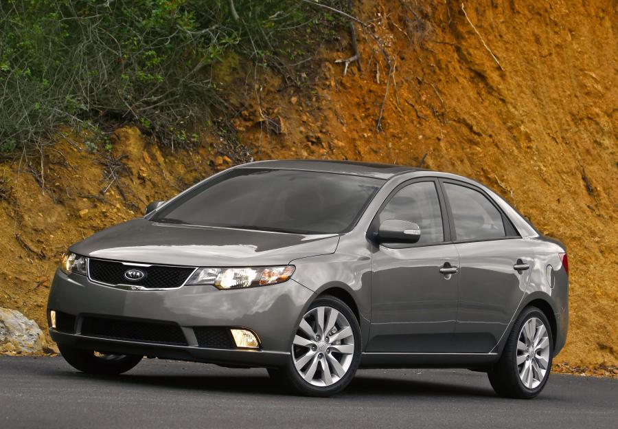  Kia Forte 2009 года  (фото 123 из 128)